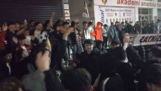 Muşta Beşiktaşlı taraftarların galibiyet coşkusu