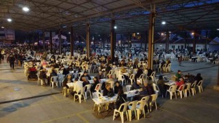 Nazillide son iftar programı Turan Mahallesinde gerçekleştirildi