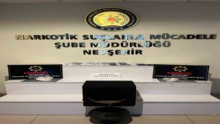 Nevşehirde uyuşturucu taciri 2 şüpheli tutuklandı