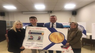 Öğrencilerin TÜBİTAK proje başarısı ödüllendirildi
