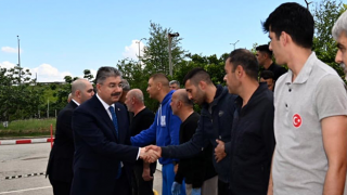 Osmaniye Valisi Edinç Yılmaz Cezaevi’nde hükümlülerle bayramlaştı