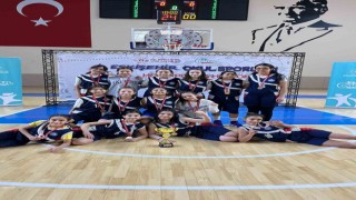 Özel okullar arasından mahalle okulu il birincisi oldu