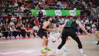 Pınar Karşıyakalı Eric McCollum, haftanın oyuncusu seçildi