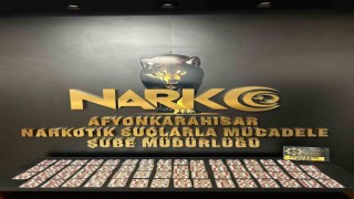 Polis 874 adet sentetik uyuşturucu hap ele geçirdi