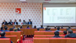 Prof. Dr. Karakurt, Bilecikin depremselliği ve alınması gereken önlemler hakkında bilgi verdi
