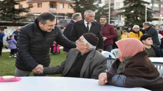Ramazan bereketi 3 bin vatandaşla Çamlıcada paylaşıldı