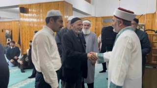 Ramazan geceleri cami ve cemaat buluşmaları devam ediyor