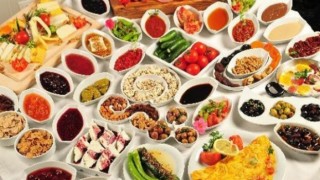 Ramazan sonrası diyetisyenden öğün uyarısı: “2 öğün devam etmeli”