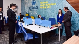 Rektör Çakmak TEKNOFESTe katılacak takımlara başarılar diledi