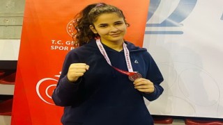 Salihlili Nisrem Uçar, kick boksta Türkiye ikincisi oldu