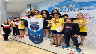 SANKO Okulları yüzmede beş altın madalya kazandı