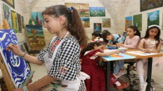 Şanlıurfada renkler sanatla buluştu