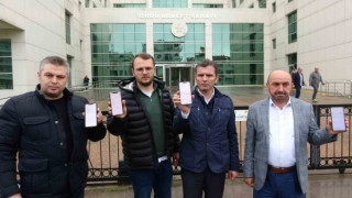 Sıfır araç bayisinde dolandırıldılar