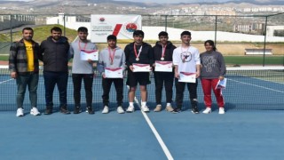 Şırnakta 12 ilden 145 sporcunun katıldığı tenis müsabakaları sona erdi