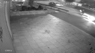 Şişlide 17 yaşındaki motosikletli gencin feci ölümü kamerada