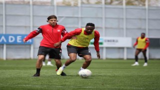 Sivasspor, Antalya maçına hazırlanıyor