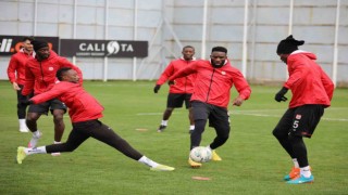 Sivasspor, Giresunspor maçına 3 puan parolasıyla hazırlanıyor