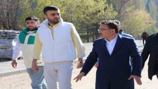 Soğanlı Vadisi tanıtılıyor: CZN Burak ile vadide sıcak hava balonuna bindi