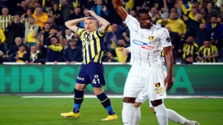 Spor Toto Süper Lig: Fenerbahçe: 0 - İstanbulspor: 0 (Maç devam ediyor)
