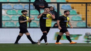 Spor Toto Süper Lig: İstanbulspor: 2 - Antalyaspor: 1 (İlk yarı)