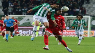 Spor Toto Süper Lig: Konyaspor: 1 - Antalyaspor: 1 (İlk yarı)
