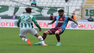 Spor Toto Süper Lig: Konyaspor: 1 - Trabzonspor: 1 (İlk yarı)