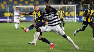 Spor Toto Süper Lig: MKE Ankaragücü: 0 - Kasımpaşa: 0 (İlk yarı)
