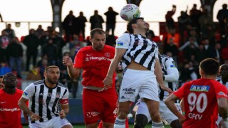 Spor Toto Süper Lig: Ümraniyespor: 0 - Beşiktaş: 0 (Maç devam ediyor)