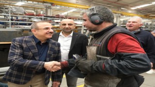 Sürekli: Son 21 yılda İzmirden yapılan ihracat yüzde 430luk artış gösterdi