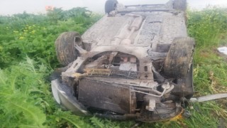 Susurluk-Bandırma otoyolunda trafik kazasında 3 kişi yaralandı