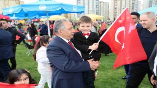 Talasta Çocuklara Çifte Bayram Coşkusu