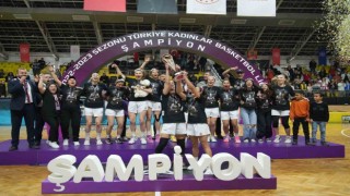 Tarsus Belediyesi Kadın Basketbol Takımı şampiyon oldu