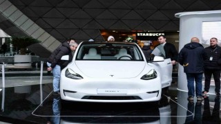 Tesla araçlara yoğun ilgi