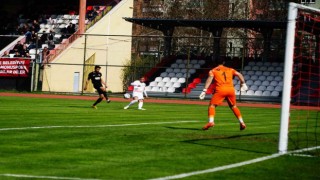 TFF 2. Lig: GMG Kastamonuspor: 0 - İskenderunspor: 2