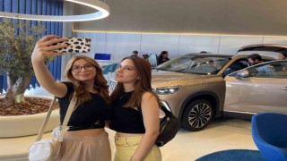 Togg Deneyim Merkezi Adana M1 AVM’de açıldı