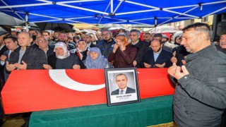 Trabzon Büyükşehir Belediyesi Genel Sekreteri Ahmet Adanur son yolculuğuna uğurlandı