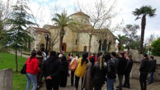 Trabzondaki Ayasofya Camiinde Ramazan Bayramı yoğunluğu