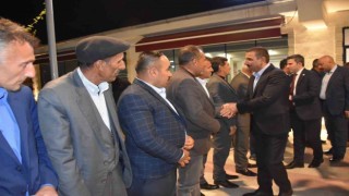 Vali Hacıbektaşoğlu, Şirvanda muhtarlarla bir araya geldi