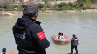 Vali Özkan, Munzurda kaybolan gençleri arama çalışmalarını yerinde inceledi