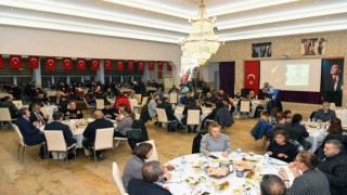 Vali Tavlı Roman vatandaşlarla iftarda bir araya geldi