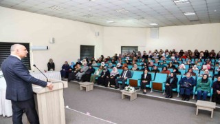 Van Büyükşehir Belediyesinden kadınlara yönelik hatim programı