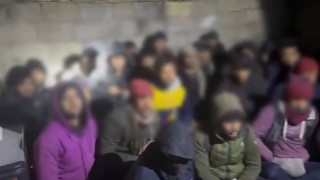 Vanda tandır evine operasyon: 33 göçmen yakalandı