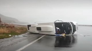 Vanda trafik kazası: 16 yaralı