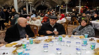 Yenimahallede mahalle iftarlarının ilki Şentepede yapıldı