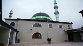 Yeşilpınar Merkez Camii Kadir Gecesinde ibadete açıldı