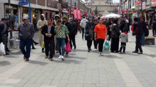 Yozgatta çarşı ve pazarda bayram yoğunluğu yaşanıyor