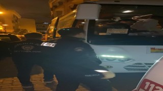 Zeytinburnunda bin 474 kaçak göçmen sınır dışı edildi