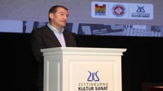 Zeytinburnunda ”Edebiyat ve Millî Mücadele Sempozyumu” başladı