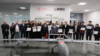 120 kilometre menzile sahip kamikaze drone, TechIN Bursa Girişimcilik Merkezinin açılışında sergilendi