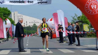 19 Mayıs Yarı Maratonu 248 sporcunun katılımıyla düzenlendi